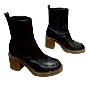 Aqua Moda Canada Black Leather Waterproof Lug Sole Boots